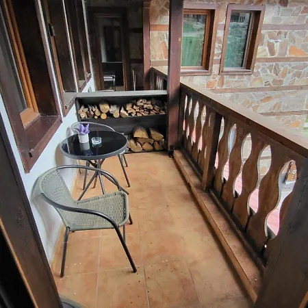 Apartment Mountain Pamporowo